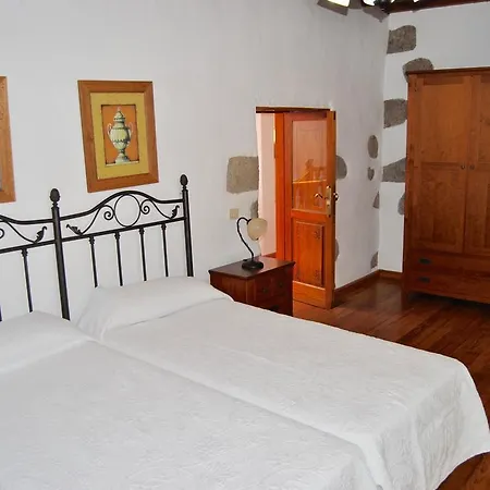 Casa Rural Los Suarez Tatil Evi